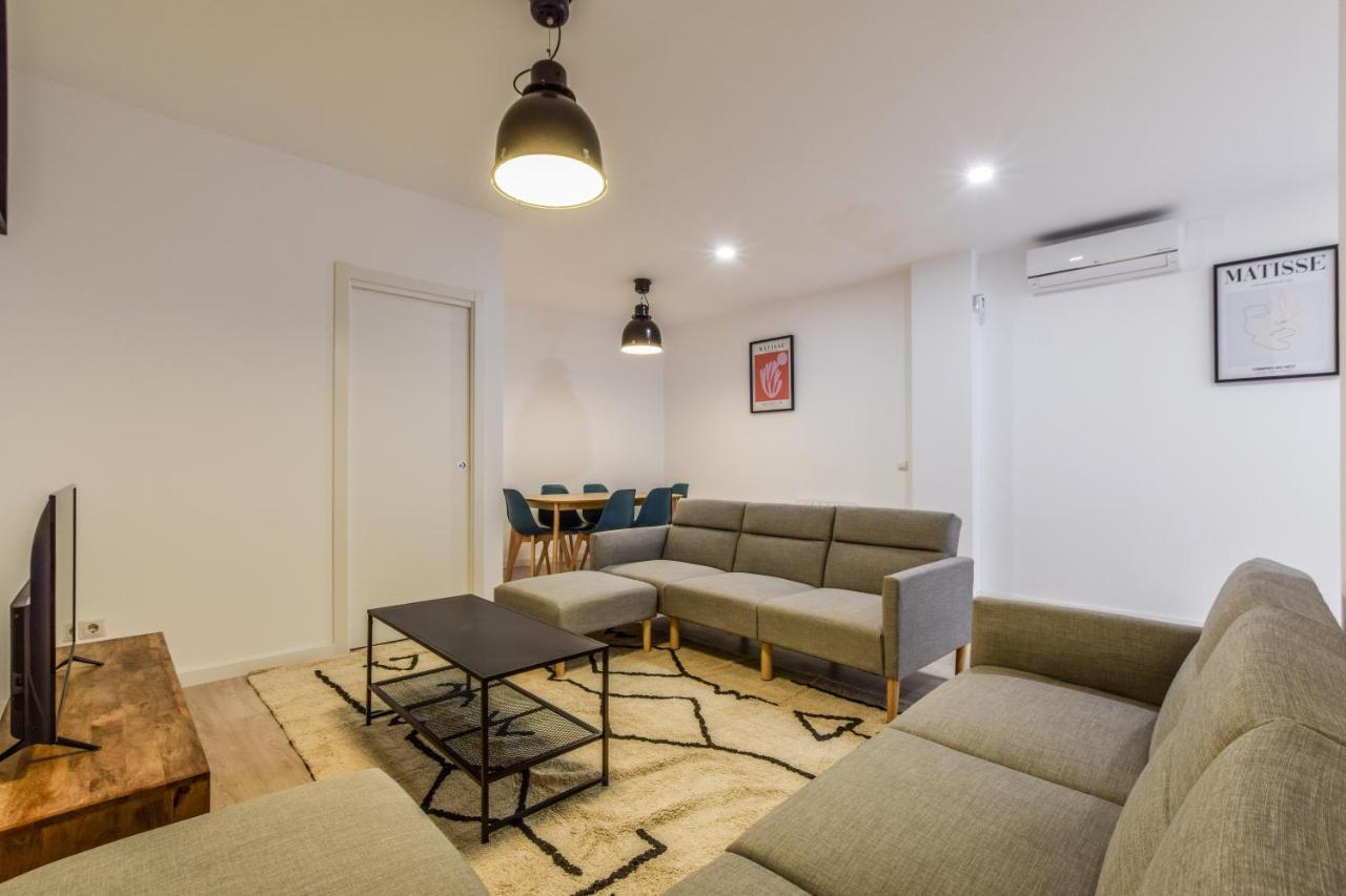 Apartamentos En Madrid Rio Εξωτερικό φωτογραφία